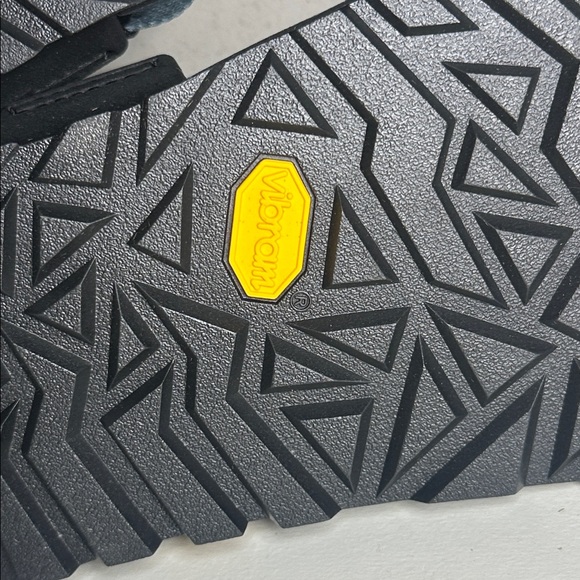 Bedrock new on box Cairn Evo Slate Blue vibram soles Sandals - Picture 8 of 11